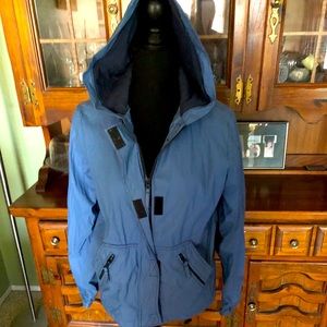 Women’s hooded jacket